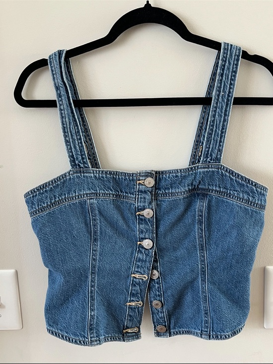 Levi's Tops - Levi's Blue Denim Button-Front Crop Top